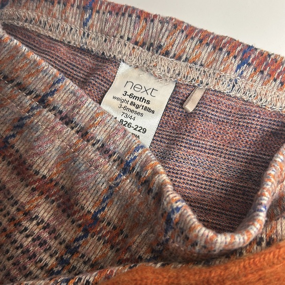 Cozy Rust Knit Sweater and Plaid Pants Set for Kids - Picture 4 of 4